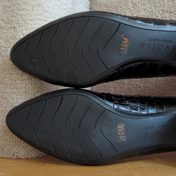 Easy Spirit Evolve Robin Crocodile Print Chunky Block Pump 10M Black - Picture 16 of 16